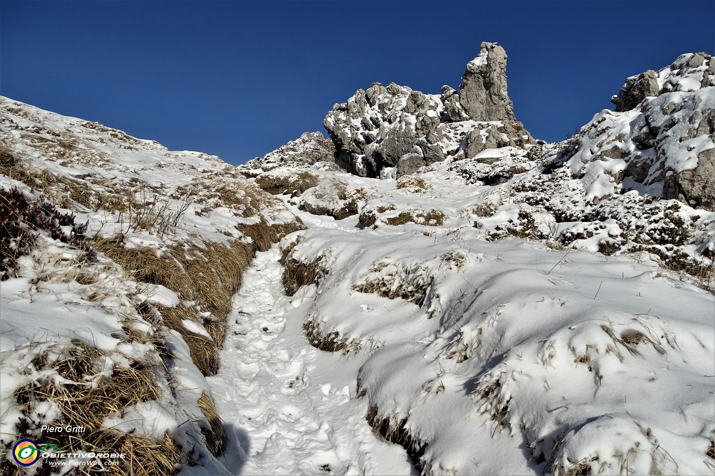 68 Cammino su molle neve fresca.JPG